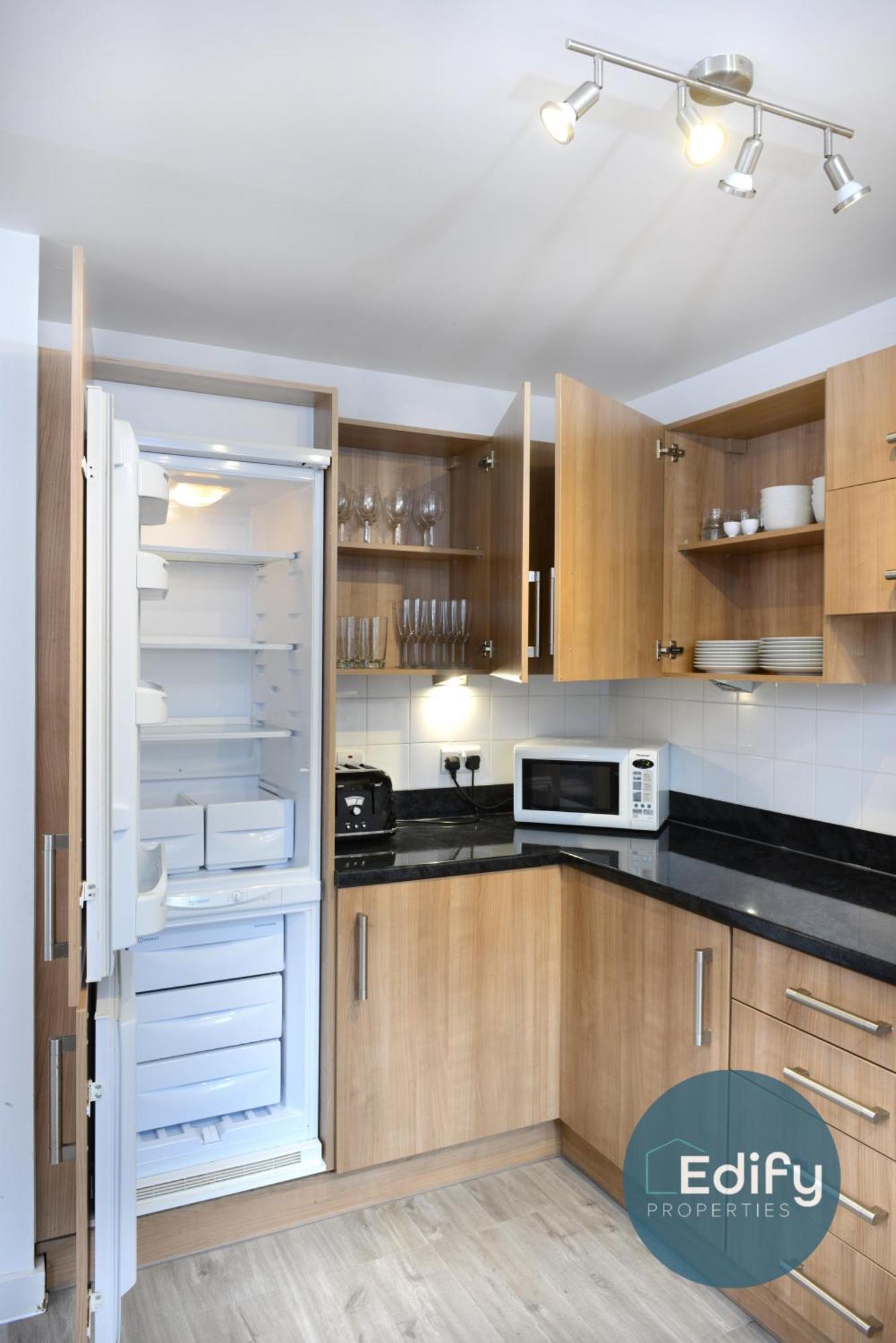 City Centre Townhouse, Sleeps 8, Free Parking Southampton Exterior foto